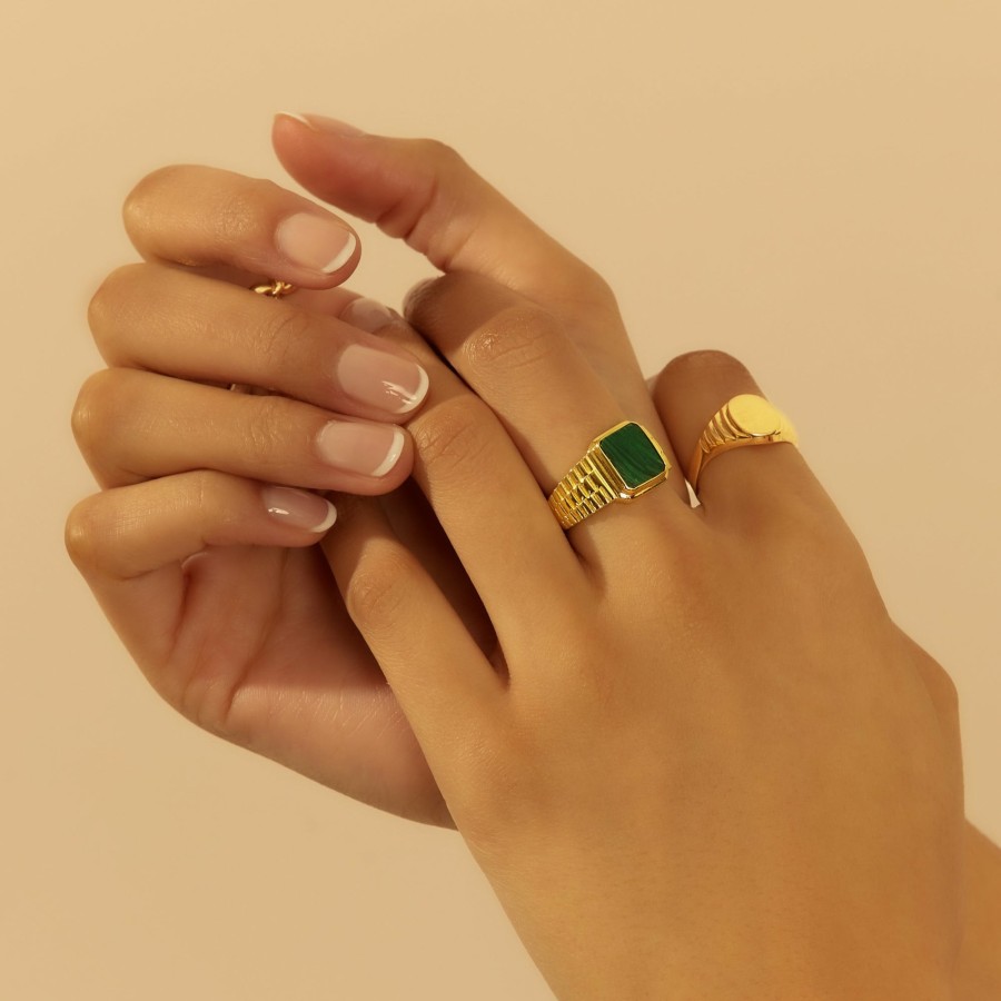 Shop The M Jewelers | The Mother Of Pearl Valine Ring